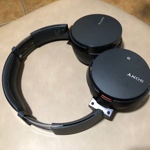 Sony MDR-XB950B1 Extra Bass Bluetooth Headphones